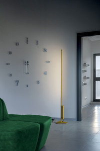 Светодиодный торшер из анодированного алюминия