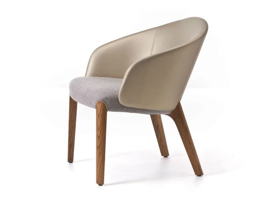 Тканевое кресло с подлокотниками Very Wood Bellevue ARCH-00095120