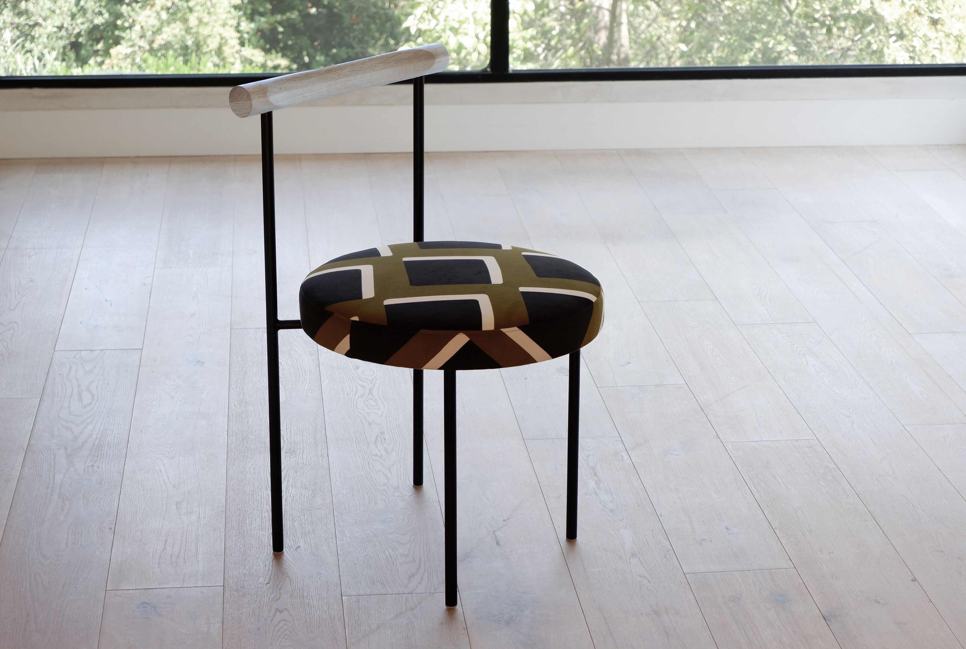 Тканевый стул без подлокотников с мягким сиденьем Phase Design Inside Scoop ARCH-00150495 - Вид №2