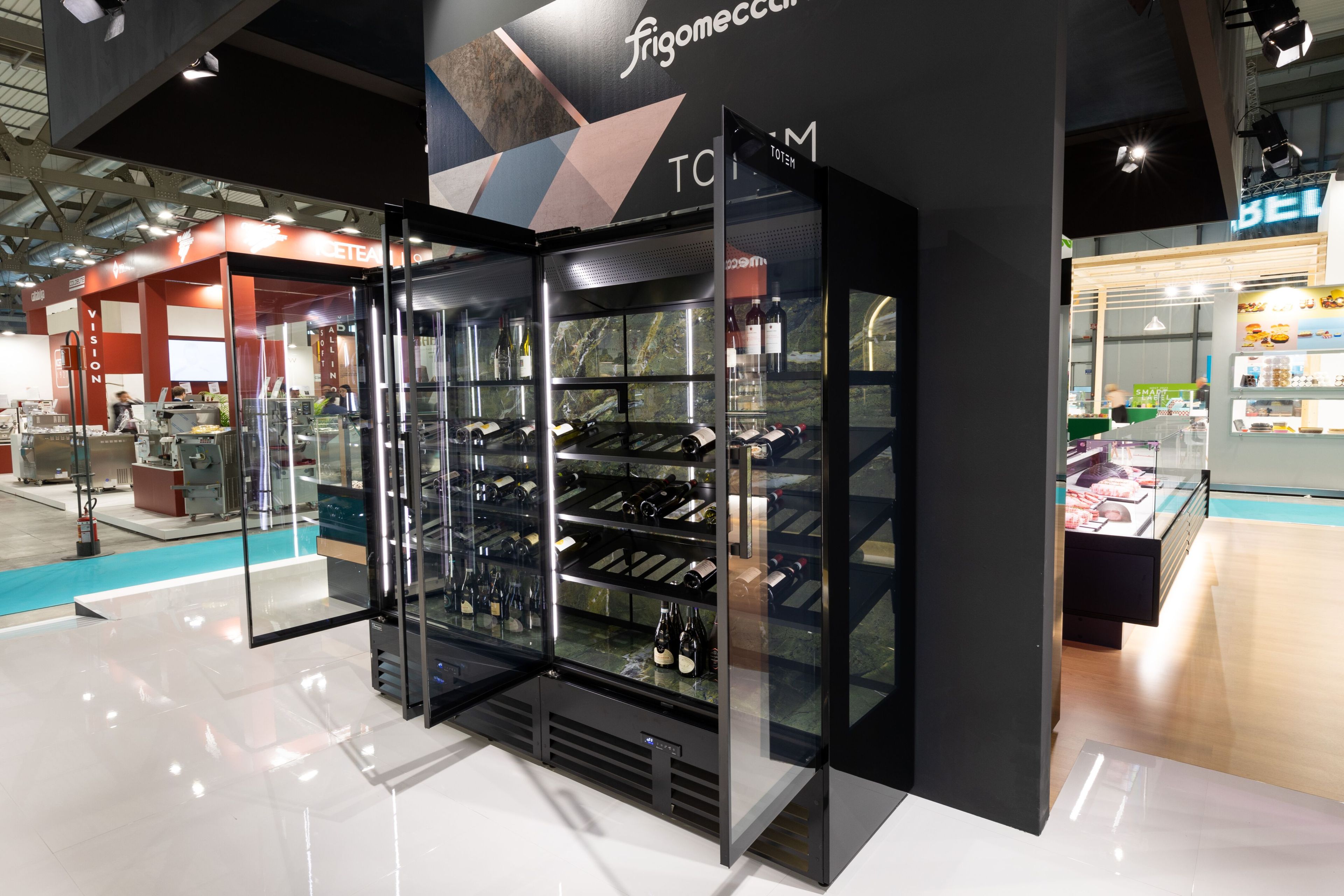 Коммерческий холодильник с подсветкой Frigomeccanica Тотем ARCH-00085503