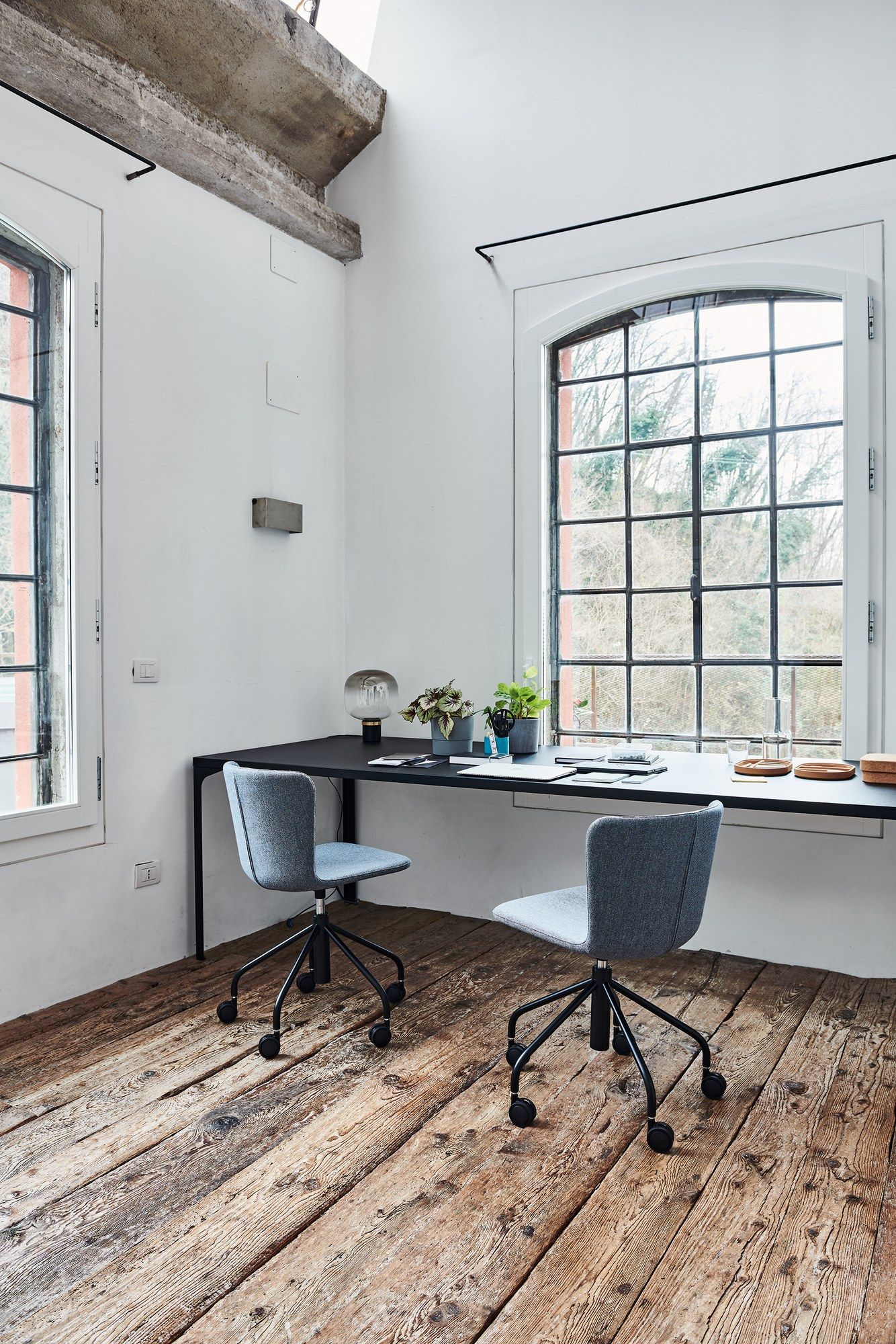 Ткань поворотный операционный офисный стул с колесами Midj Калла ARCH-00078229 - Вид №1