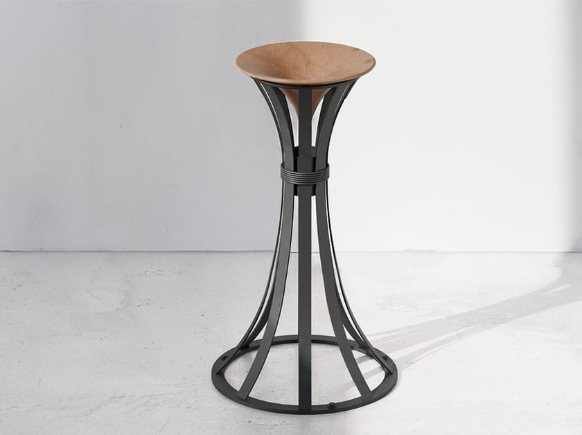 Металлическая пепельница для общественных мест DIMCAR ARCH-00117416