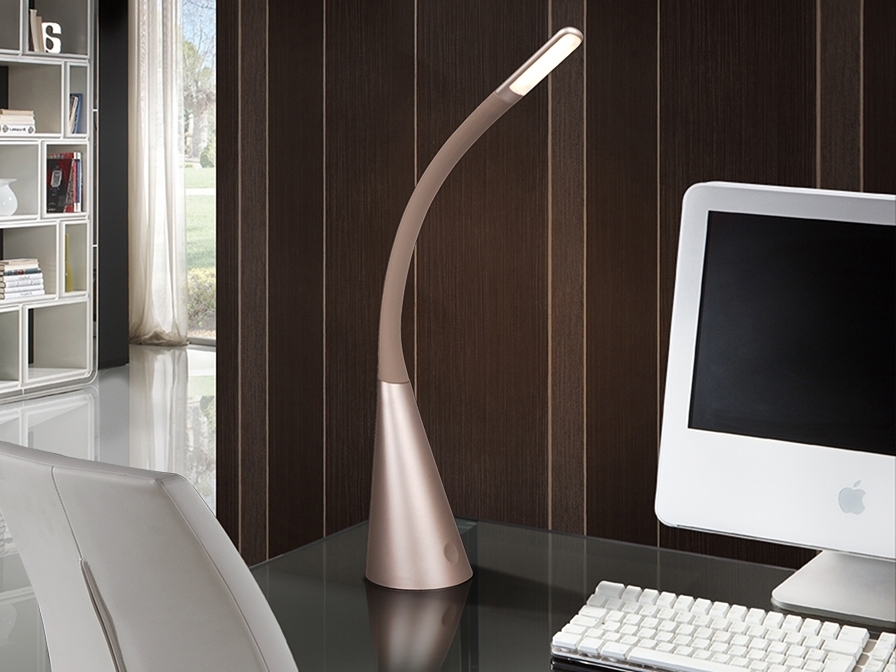 072614 Настольная лампа LED шампань Schuller Lain  - Вид №1