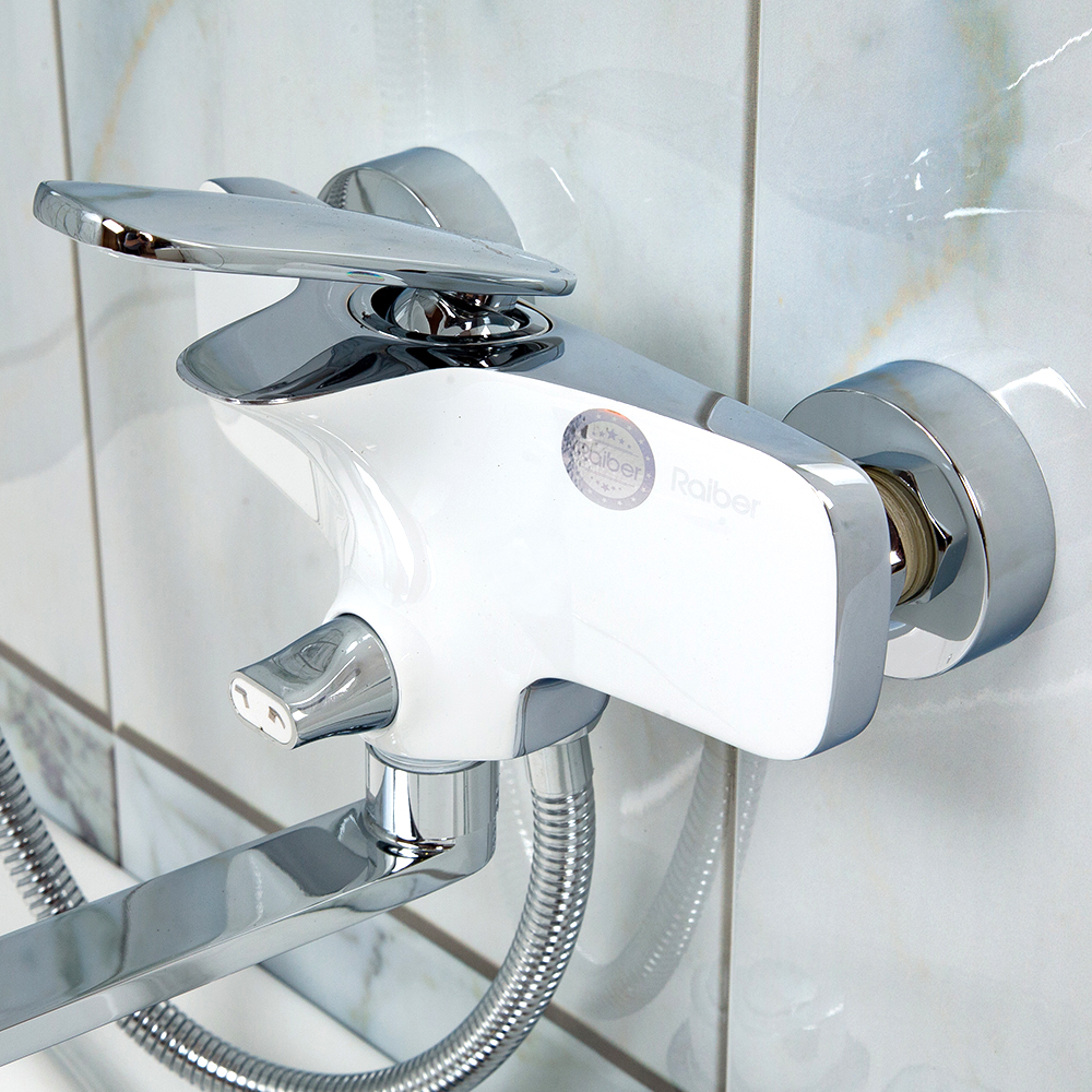 R1203 Смеситель для ванны однорычажный Raiber Dunis  - Вид №6