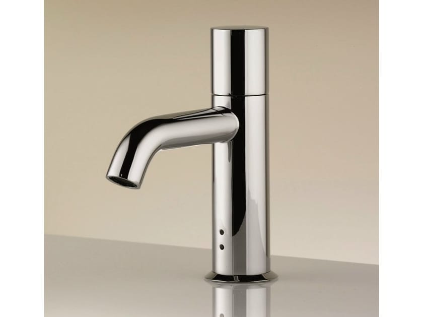 Электронный смеситель для раковины Fantini Rubinetti NOSTROMO ARCH-00144801