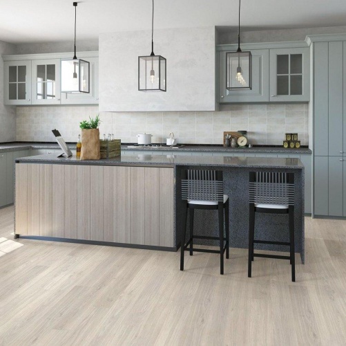 Виниловый ламинат Decoria Снежный Dr 1321 Дуб с брашью (Текстурированная) 1210х169 мм 1000900175 - Вид №1