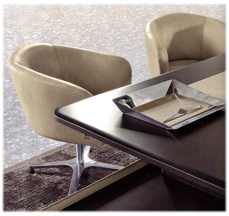 Рабочее кресло Gramercy SMANIA PLGRAMER03 Beyond