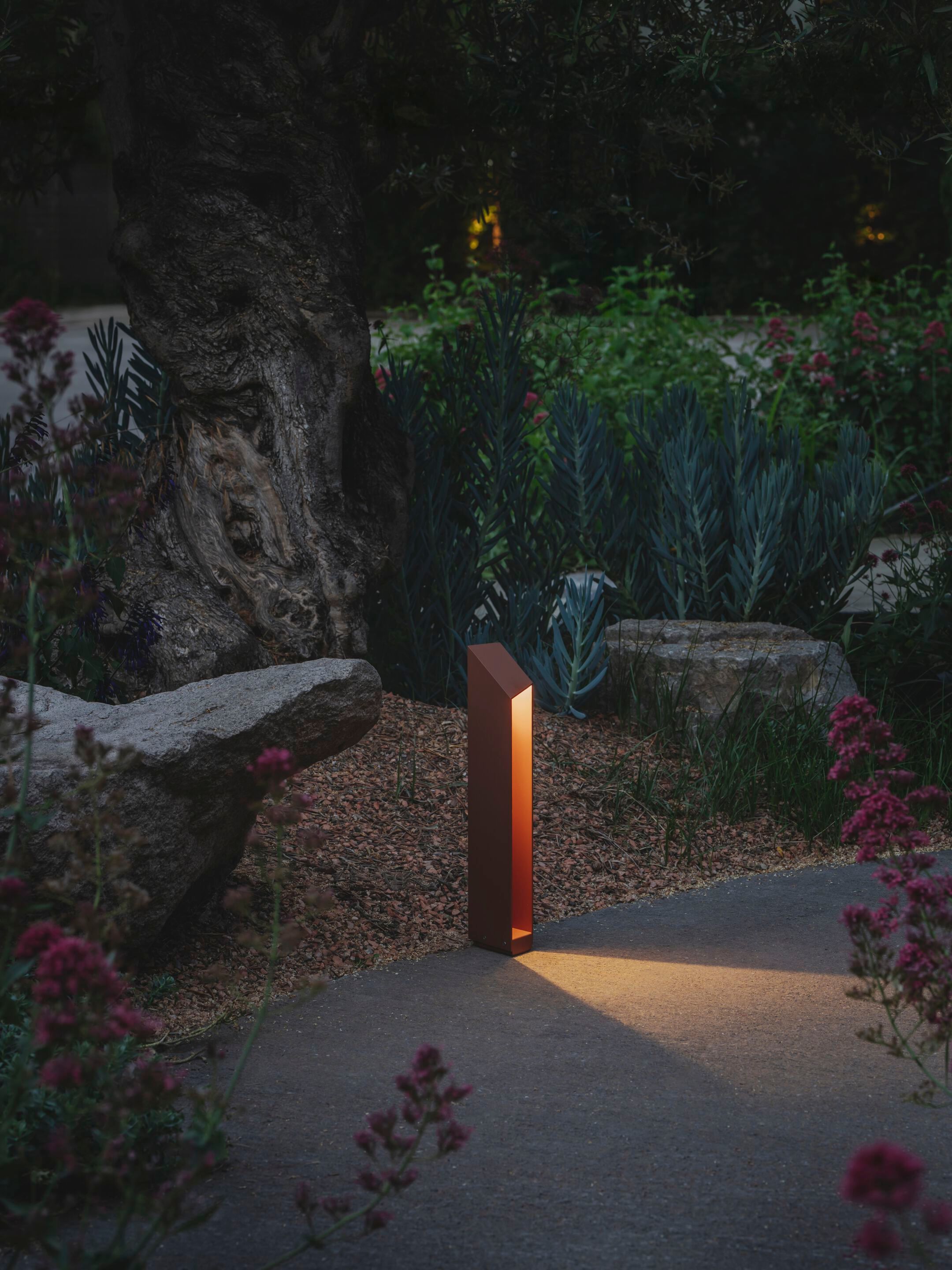 Алюминиевый светодиодный световой столб Marset DOMUS ARCH-00041860 - Вид №19