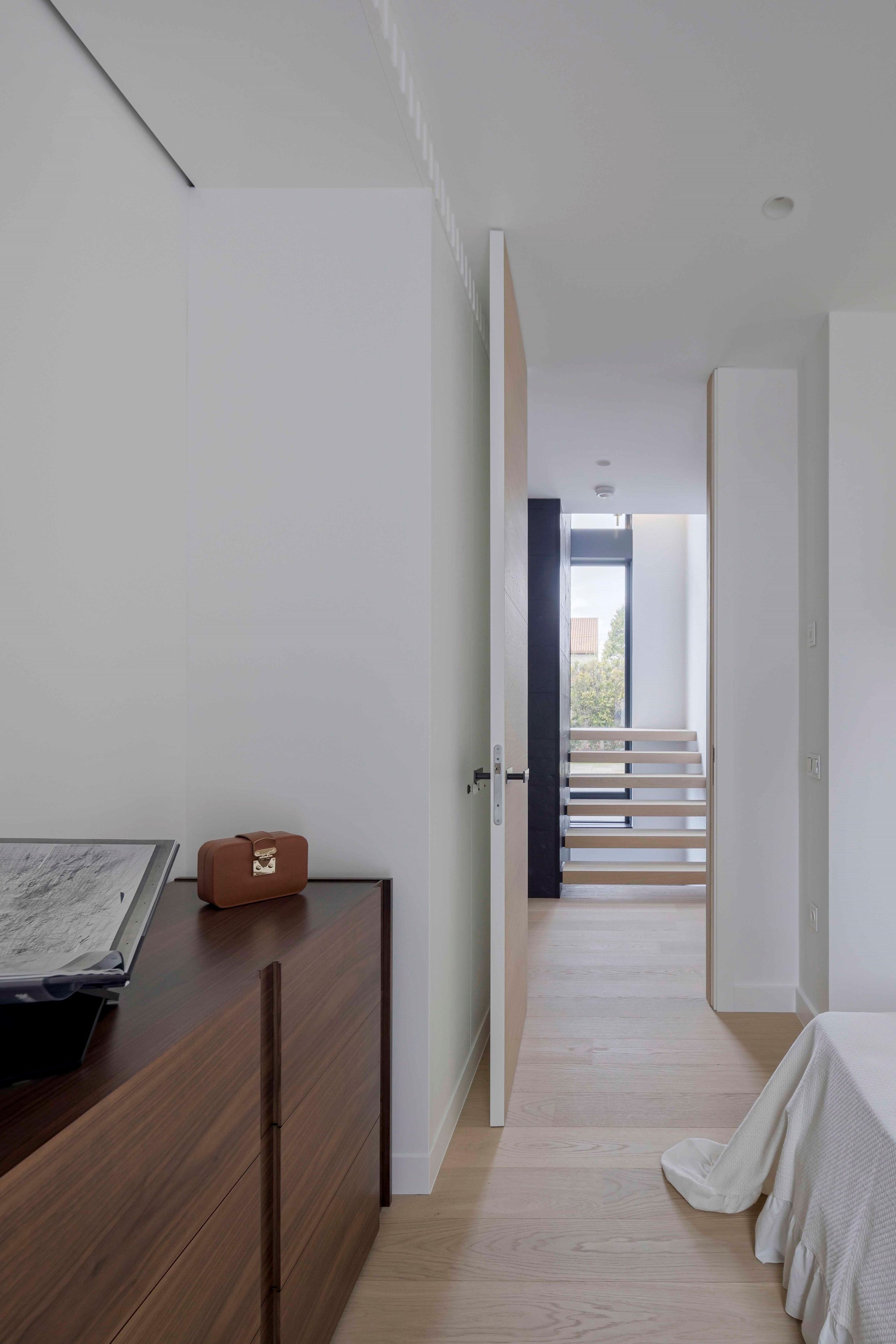 Комод из дуба Stylish Club Севилья ARCH-00070474 - Вид №8