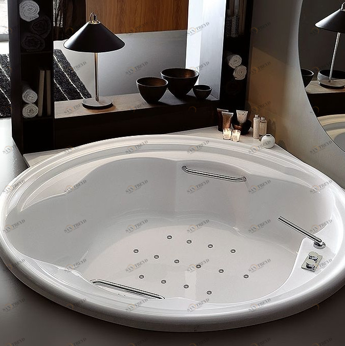 Ванна встроенная с гидроаэромассажем и дезинфекцией V659E Gruppo treesse Ninfa