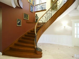 Siller Treppen Винтовая винтовая лестница из дерева