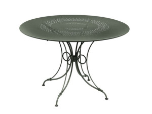 Стальной круглый садовый стол
