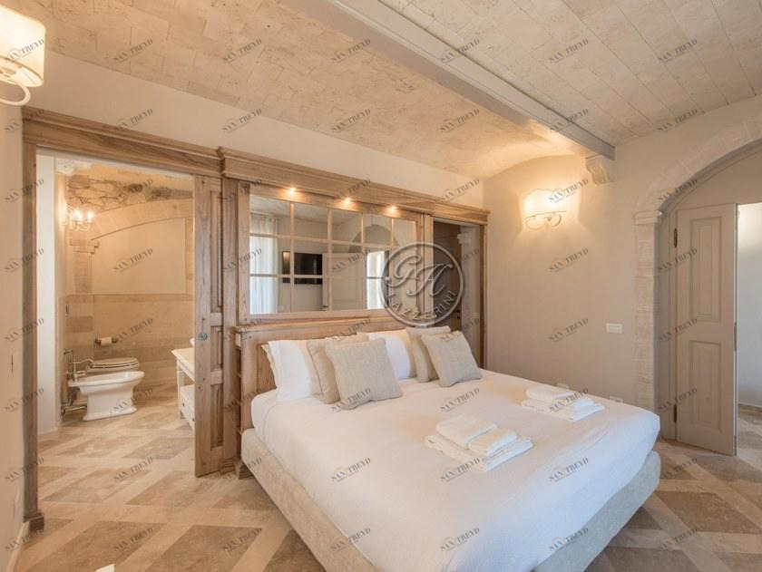 GH LAZZERINI Двуспальная кровать из массива дерева sun-id-1452909