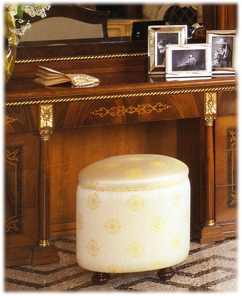 Пуф  EZIO BELLOTTI 3045 Platinum