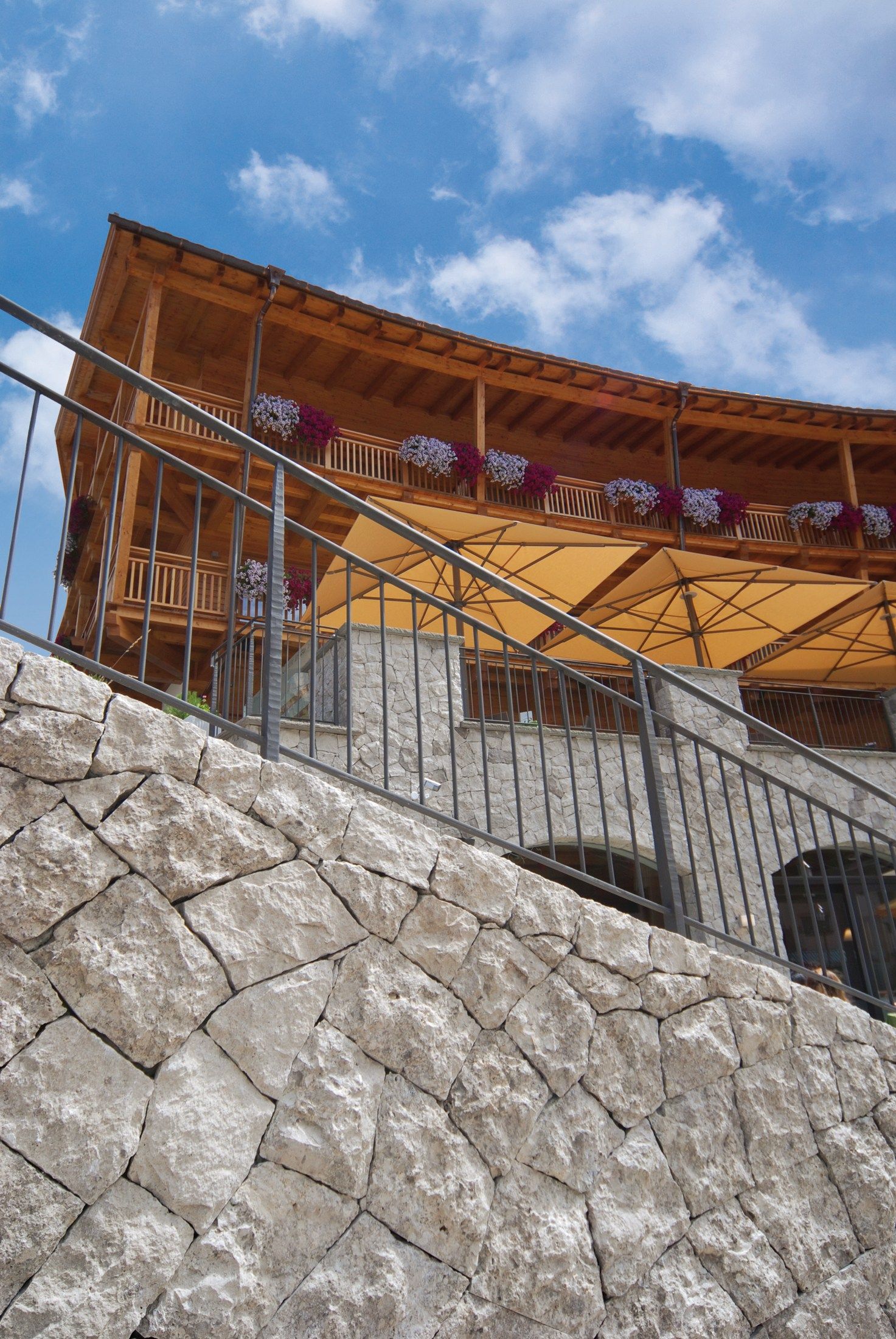 Натуральный каменный элемент для фасада B&B Rivestimenti Naturali камень ARCH-00116203 - Вид №19