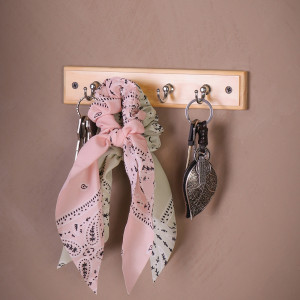 Вешалка-ключница , 220x40x30 мм, сосна LJPS0030 Public Steel Россия