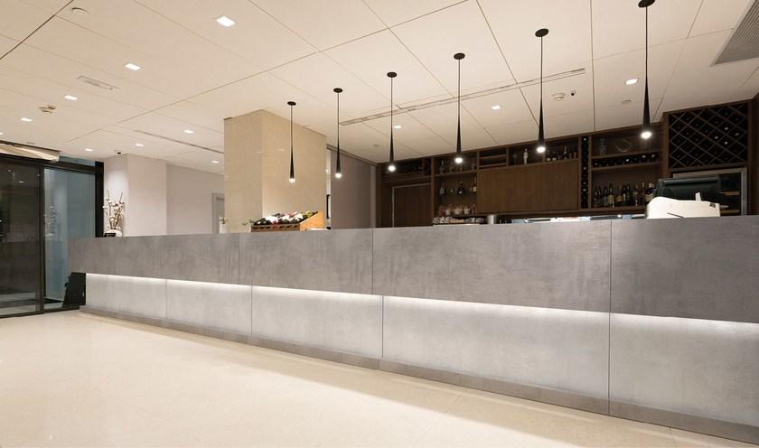 FIT INTERIORS Ресепшн с освещением I-d sun-id-1473218 - Вид №2