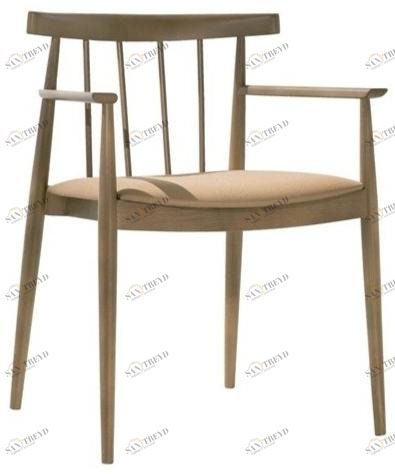 Andreu World Стул из бука с подлокотниками и встроенной подушкой Smile So0334