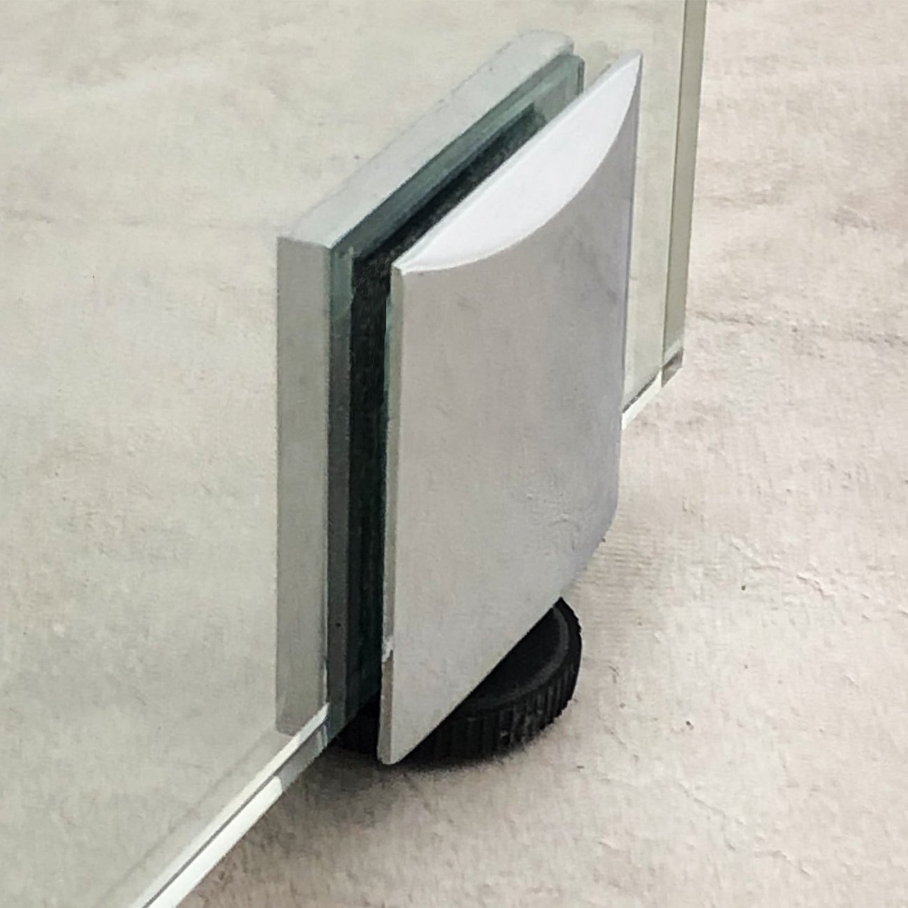 Письменный стол деревянный с полками и стеклянной опорой "Клак" GRAUM  303992 Бежевый  - Вид №1