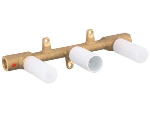 Утопленный корпус для крана