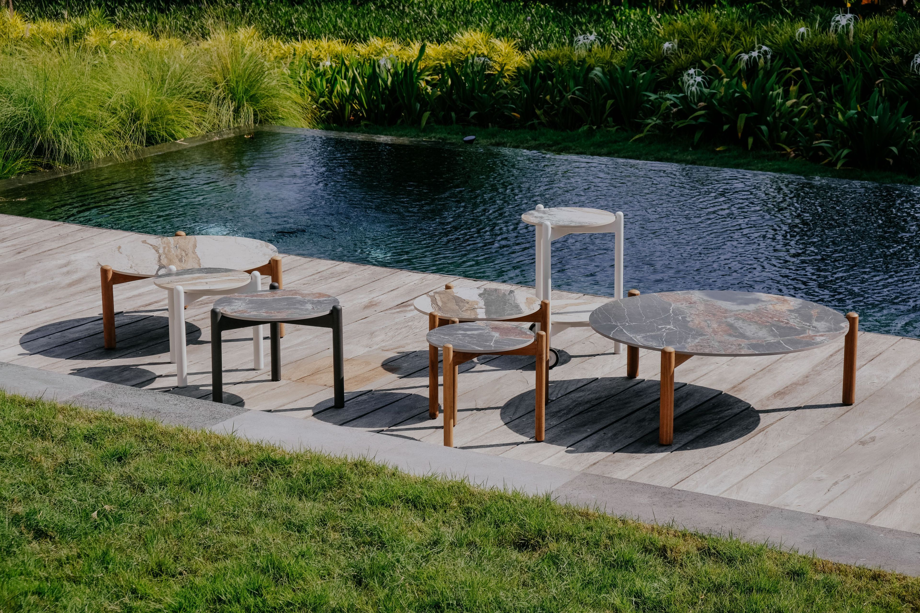 Алюминиевый круглый садовый столик cbdesign Stylo ARCH-00030116 - Вид №1