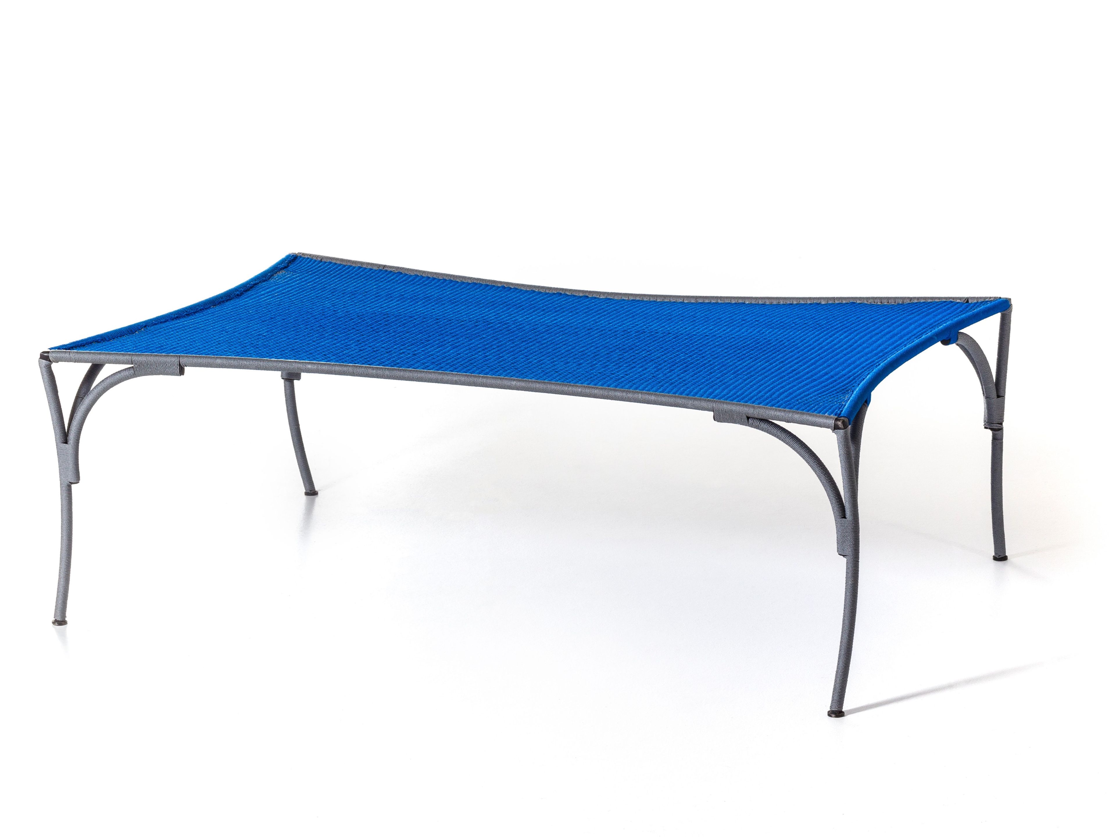 Журнальный столик из стали и цветной полиэтиленовой проволоки MOROSO M'afrique ARCH-00141477