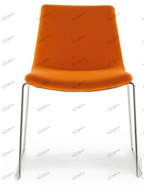 B&B Italia Project Штабелируемый стул с обивкой из ткани Cosmos sun-id-1486925