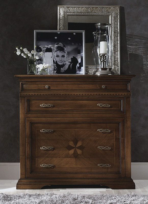 Комод REGINA DEVINA NAIS CM042 Classic