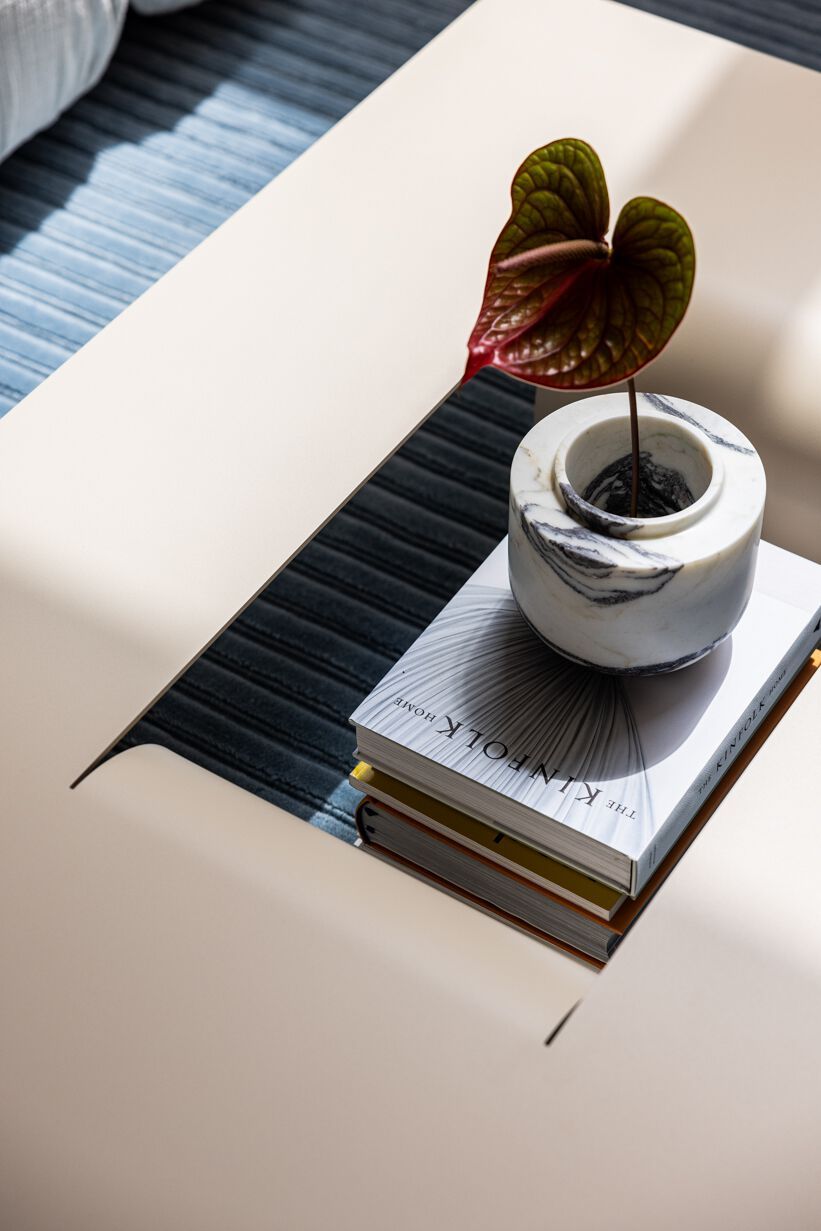 Низкий журнальный столик из листового металла Metallbude CUT ARCH-00111188 - Вид №88