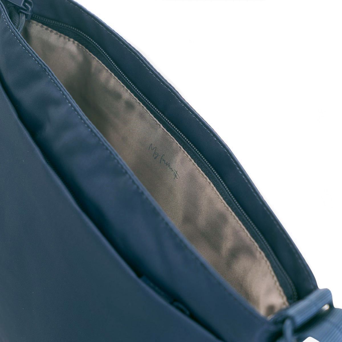 HIC403/155-07 Сумка HIC403 Fola RFID Hedgren Inner City  - Вид №4