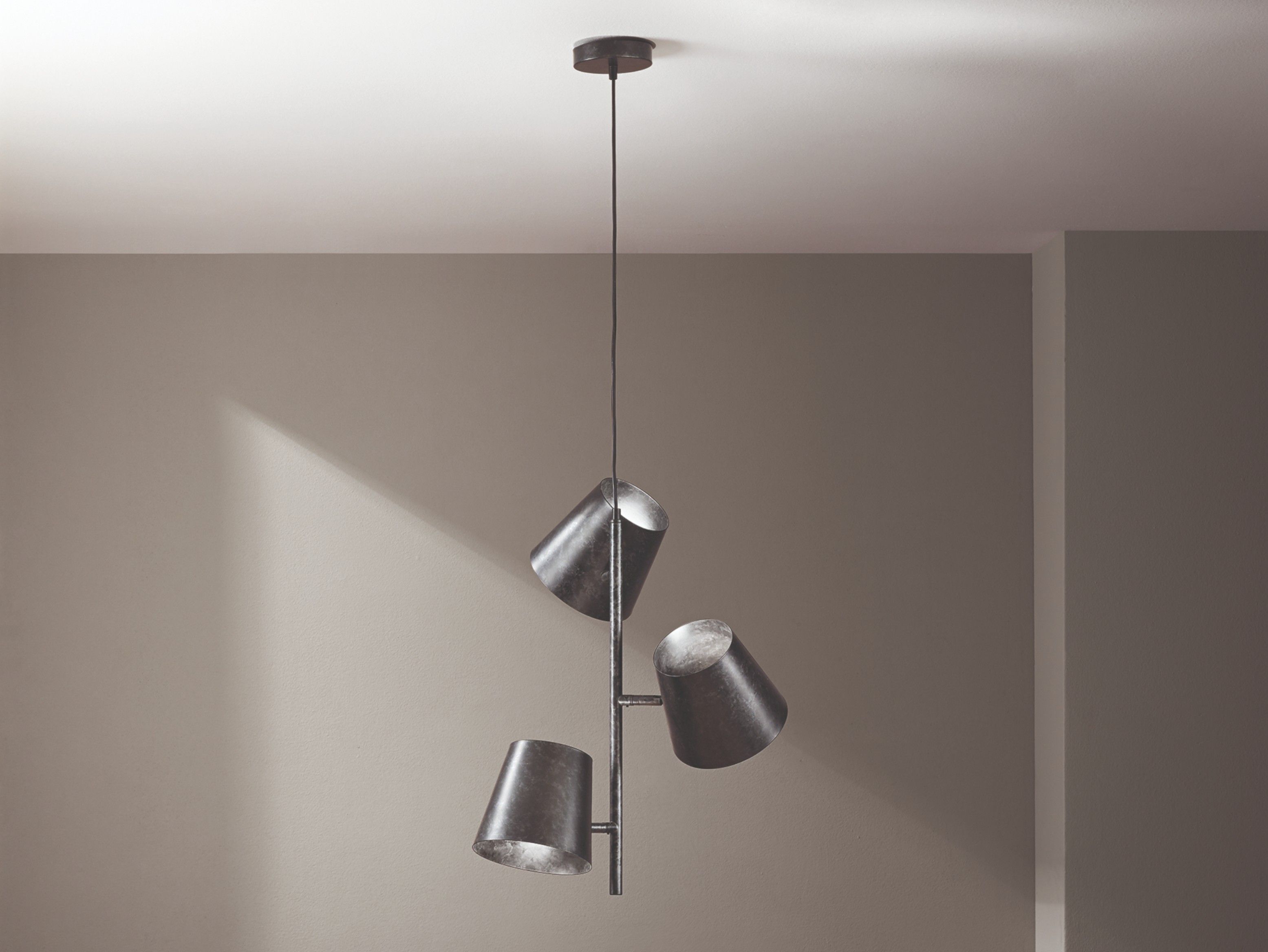 Регулируемый металлический подвесной светильник Fan Europe Lighting окружающий свет дизайн ARCH-00030355