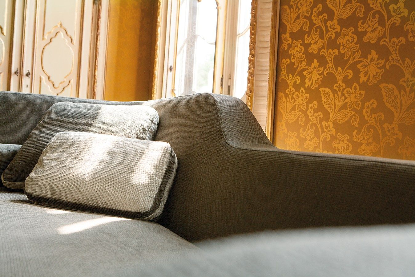 Диван из алькантары® Milano Bedding JEREMIE EVO ARCH-00029660 - Вид №3