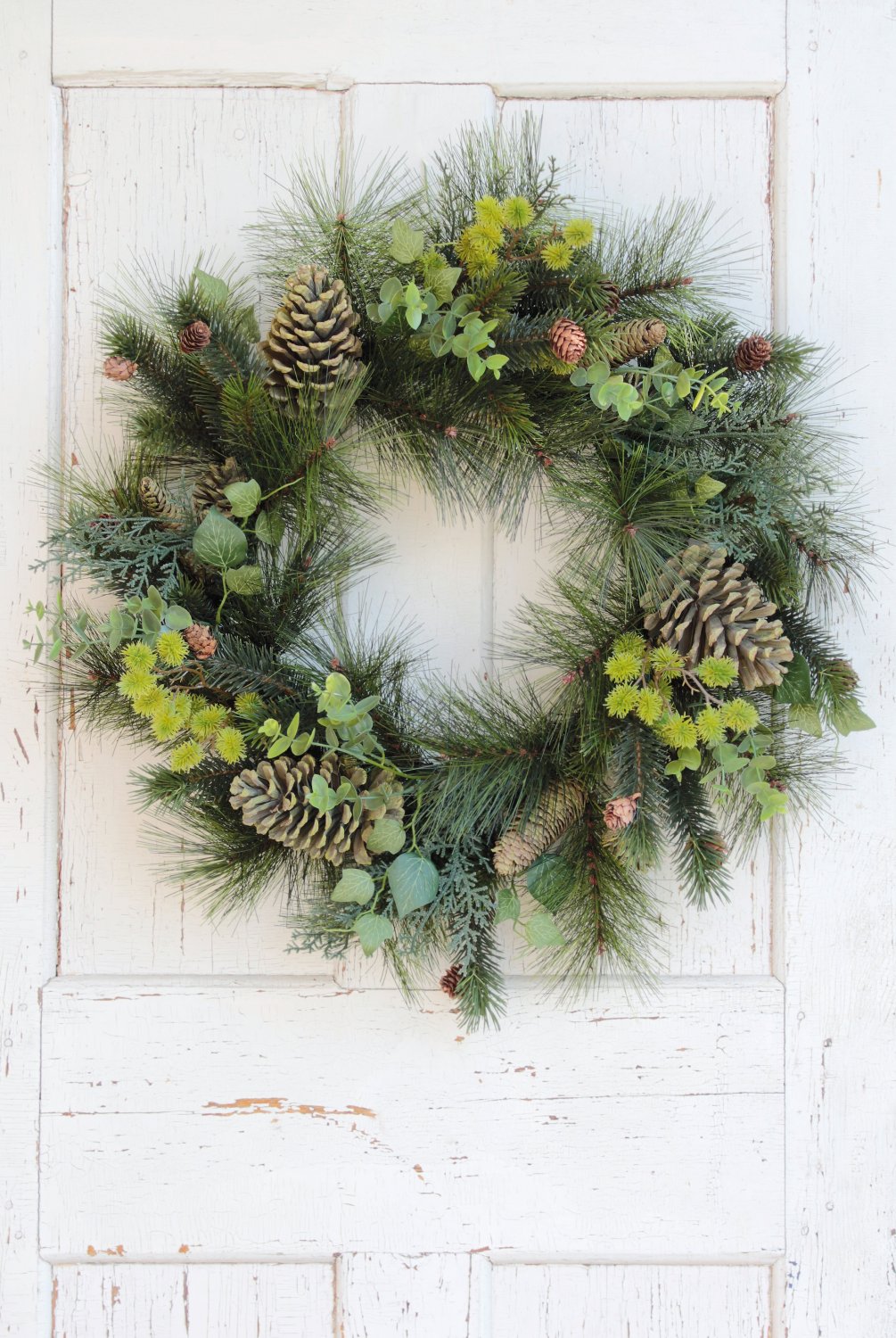 1700 883 a3 Рождественский венок имитационный, смешанный, с шишками, Ø 60 см, зеленый H-andreas  - Вид №1