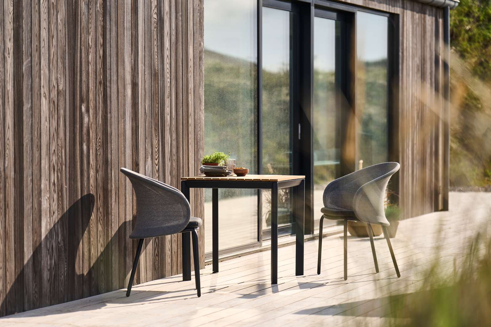 Квадратный стол из тикового дерева Mindo Mindo 101 ARCH-00083262 - Вид №2