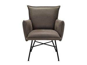 Кожаное кресло с подлокотниками