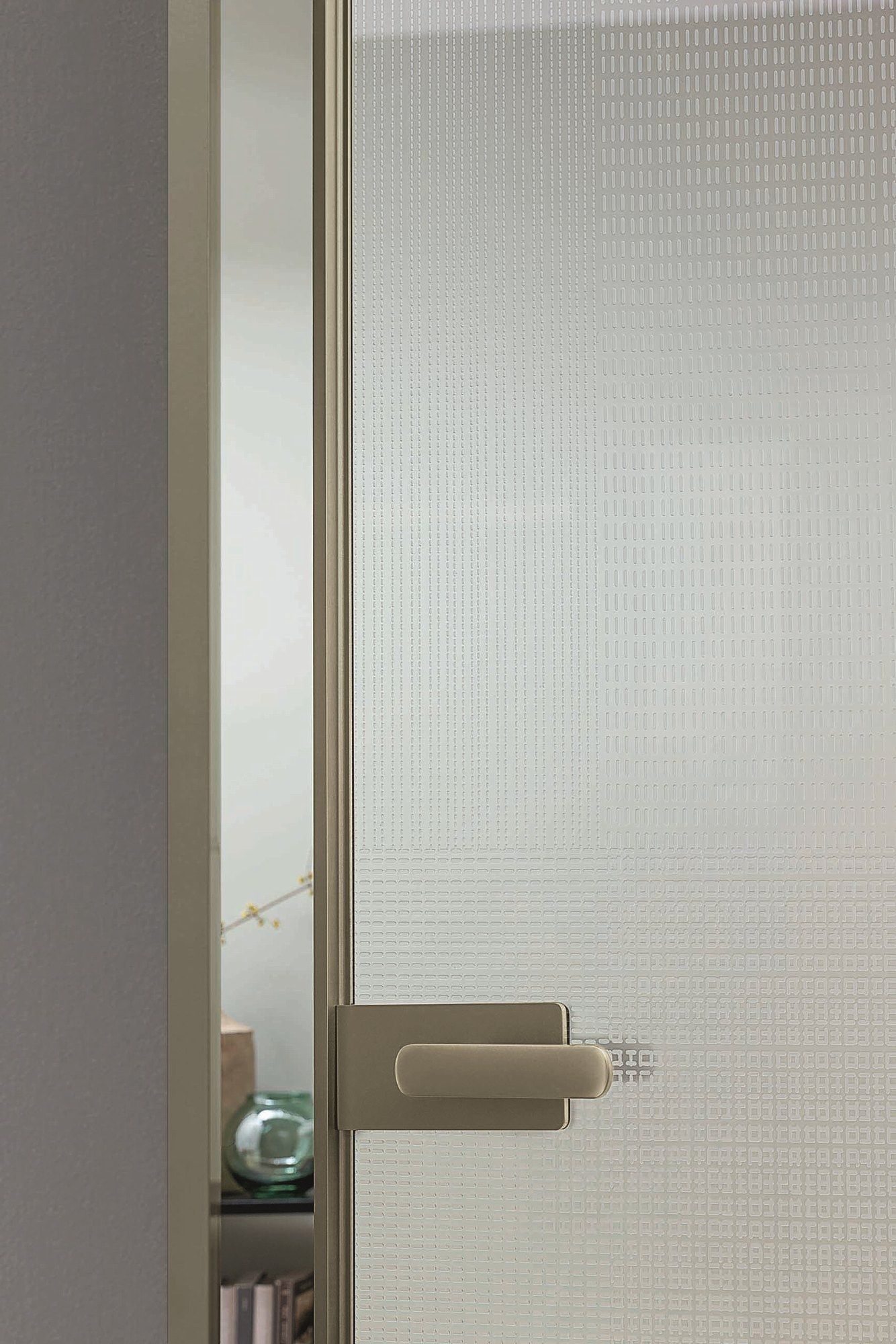 Алюминиевая и стеклянная распашная дверь с выдвижными петлями Lualdi двери ARCH-00141608 - Вид №11