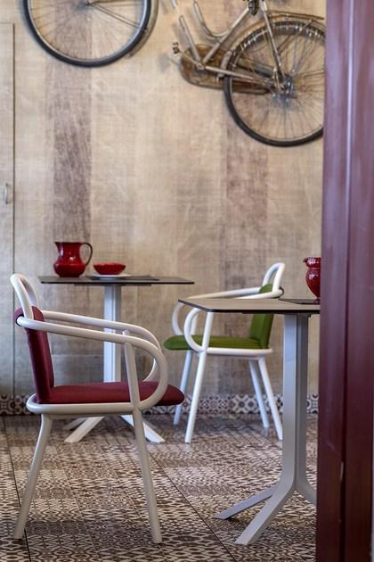 Very Wood Ресторанный стул из ткани с подлокотниками Zantilam sun-id-1492864 - Вид №8