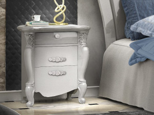 Деревянная тумбочка с ящиками