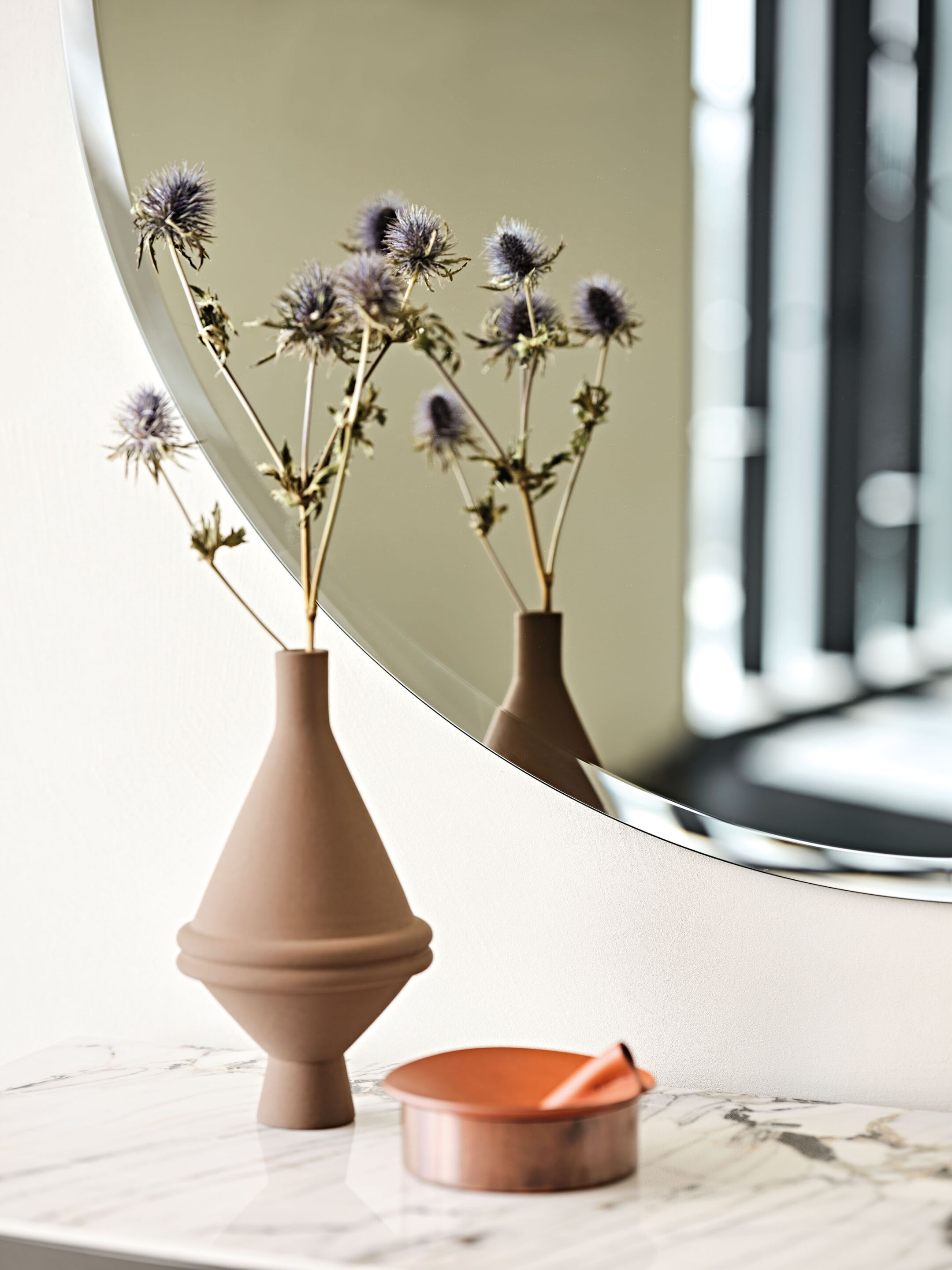 Настенное круглое зеркало Cattelan italia HAWAII ROUND ARCH-00093755 - Вид №1