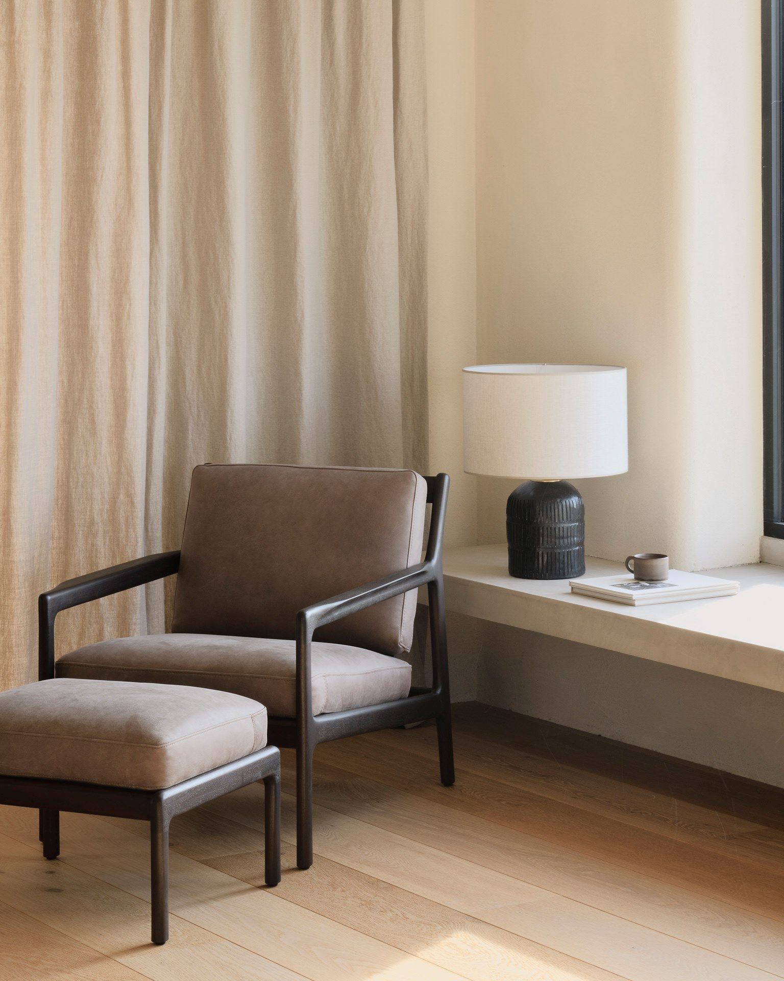 Мягкая подставка для ног из нубука Ethnicraft MAHOGANY JACK BROWN ARCH-00111176 - Вид №3