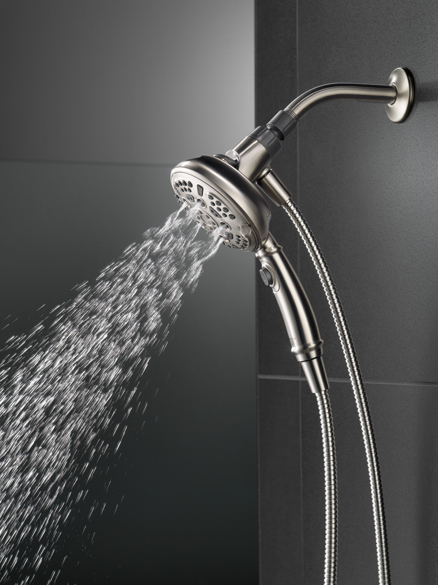 75506SN Ручной душ SureDock ™ с 7 настройками Delta Faucet DELTA Матовый никель Spotshield - Вид №9