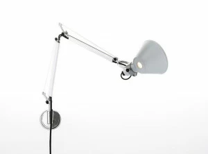 Artemide Настенный светильник с прямым регулируемым светом Tolomeo A010300