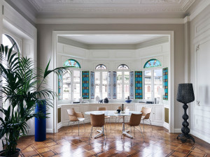 Стул из шпона