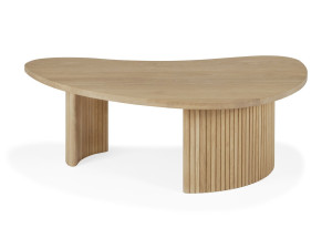 Низкий журнальный столик из дуба