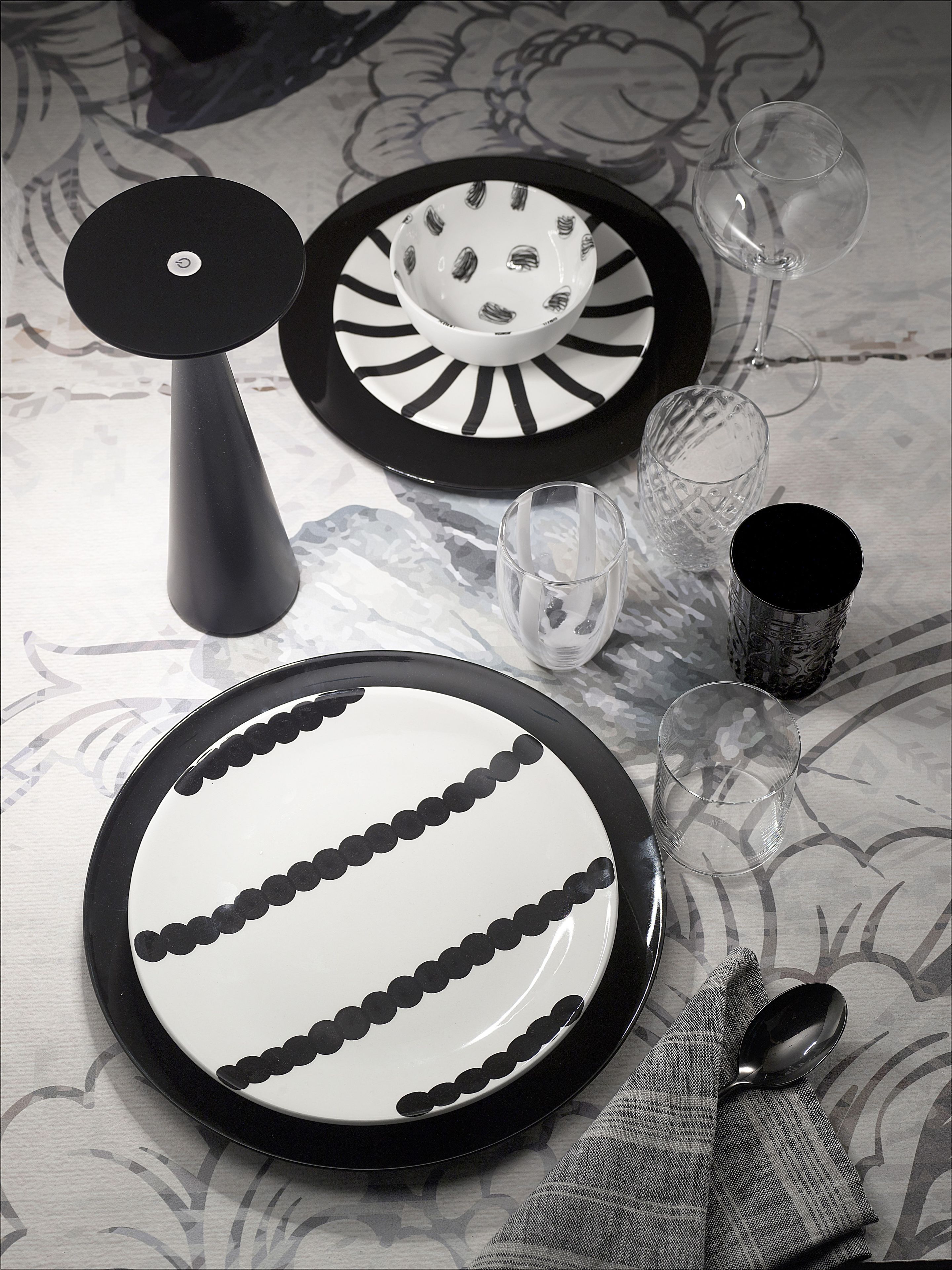 Аккумуляторная настольная лампа Zafferano шашки ARCH-00074715 - Вид №2