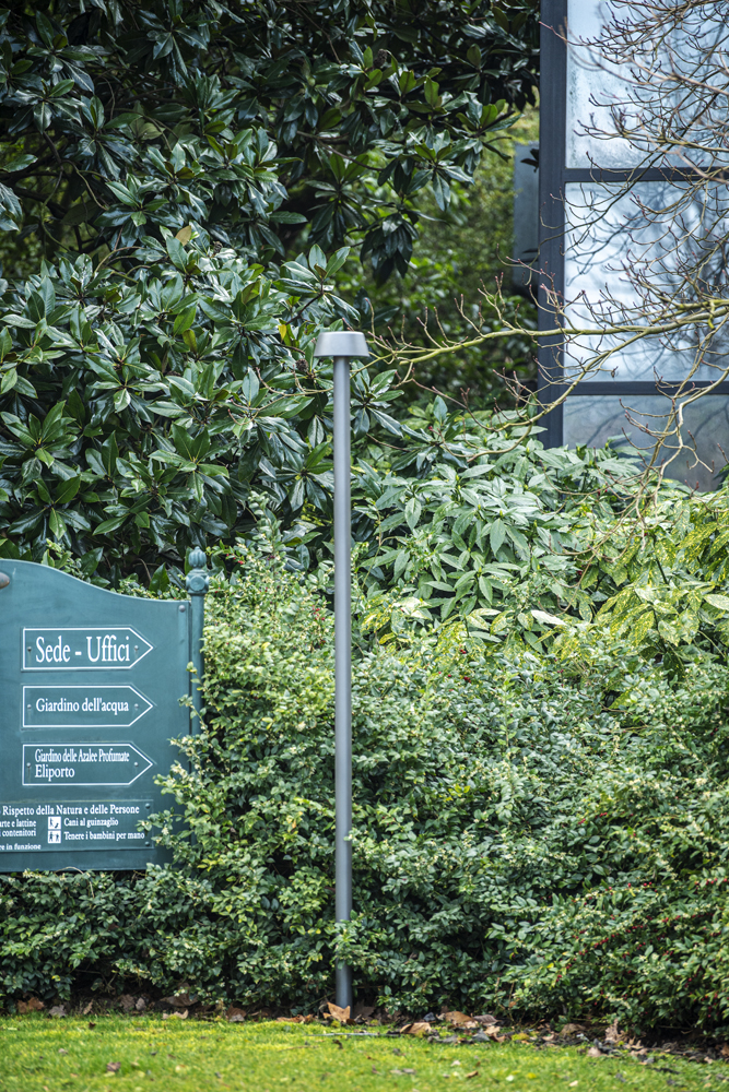 2000269 Уличное освещение  Platek FONT su palo  FONT - 8 LED 4000K 360° Street optic  - Вид №2