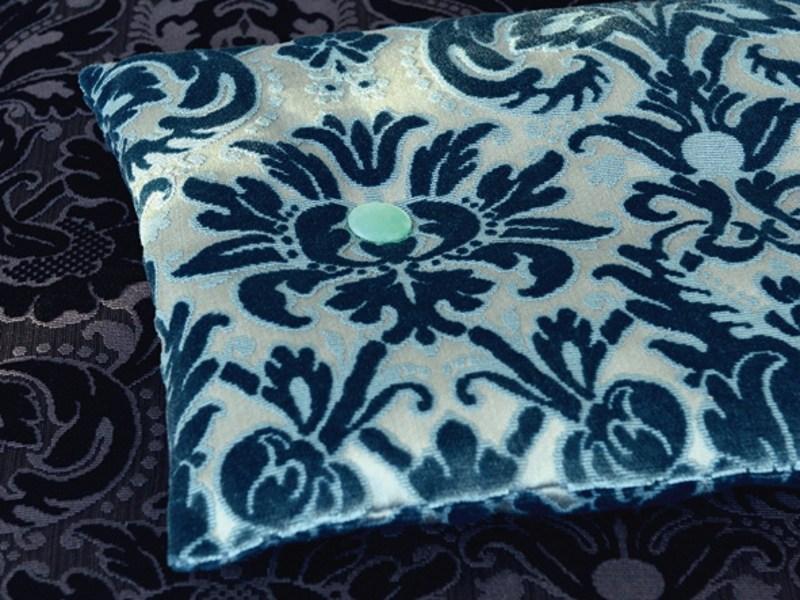 LELIEVRE Ткань из вискозы с цветочными мотивами Les classiques 538 - Вид №3