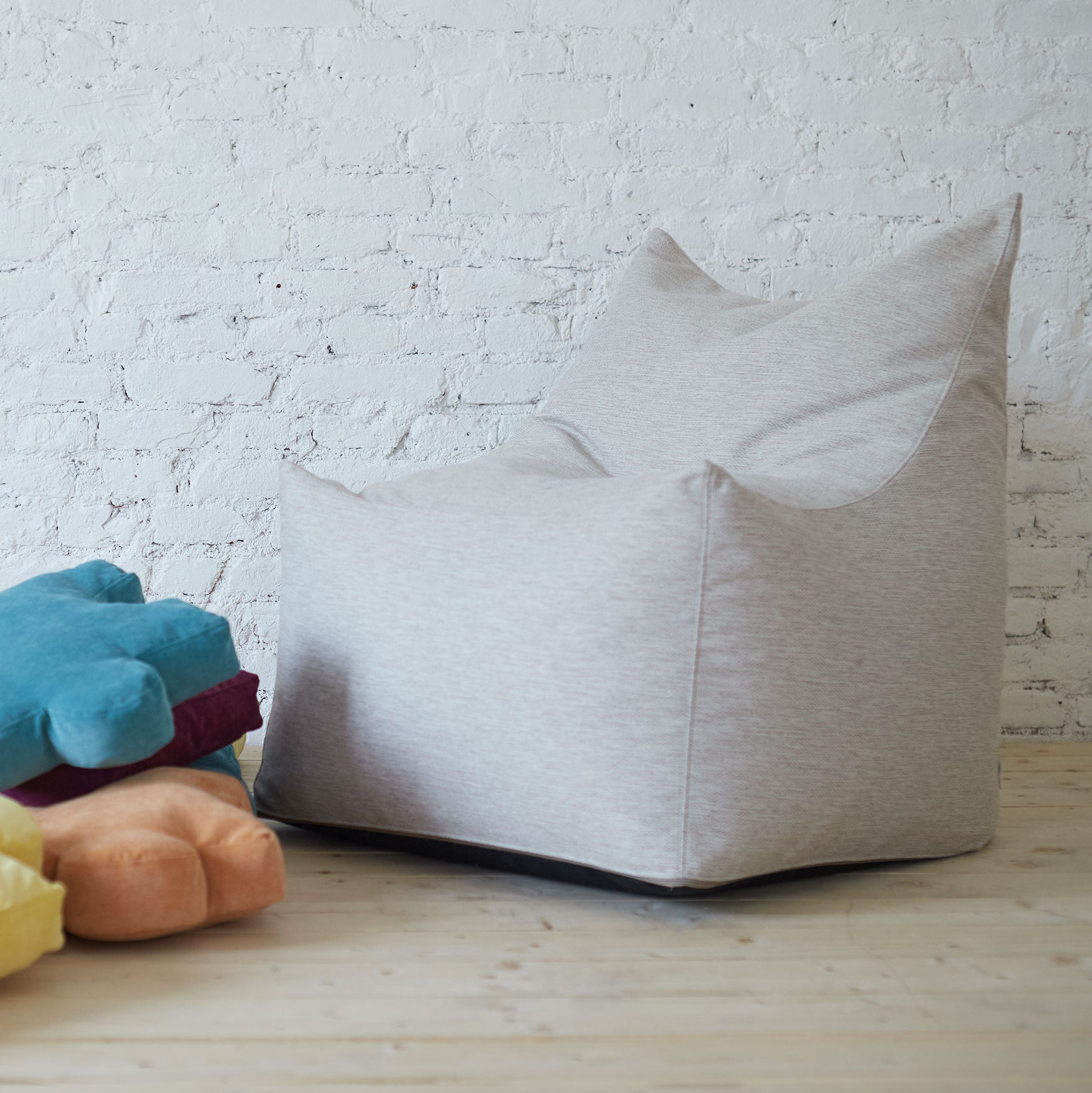 Бескаркасное кресло с ушками серое Brix Ash МАСТЕРСКАЯ КРЕСЛО  335263 Серый Santreyd  - Вид №1