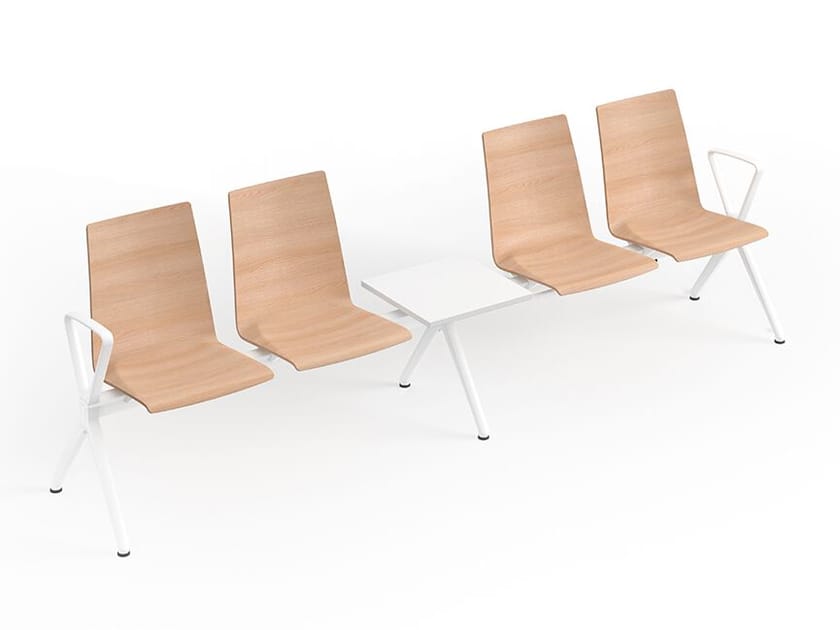 Сиденье на деревянном полу с подлокотниками Brunner wait ARCH-00029468