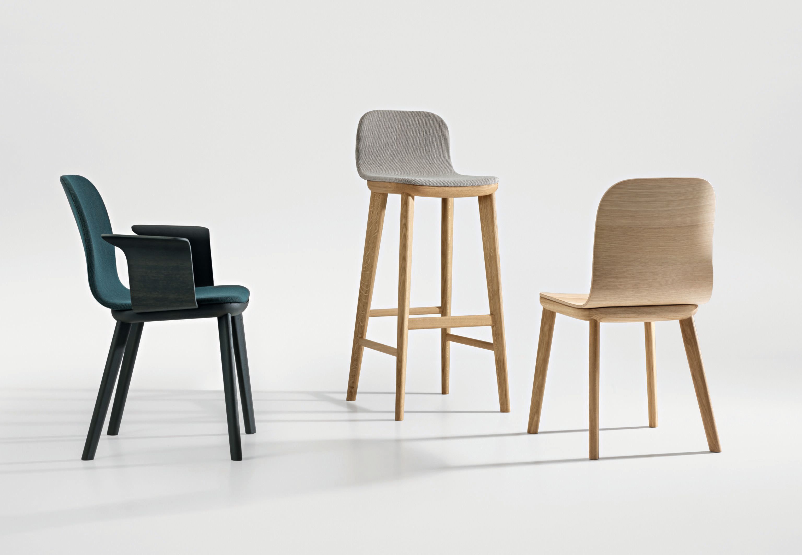 Мягкий стул с подлокотниками ZEITRAUM Aeon ARCH-00025838 - Вид №1